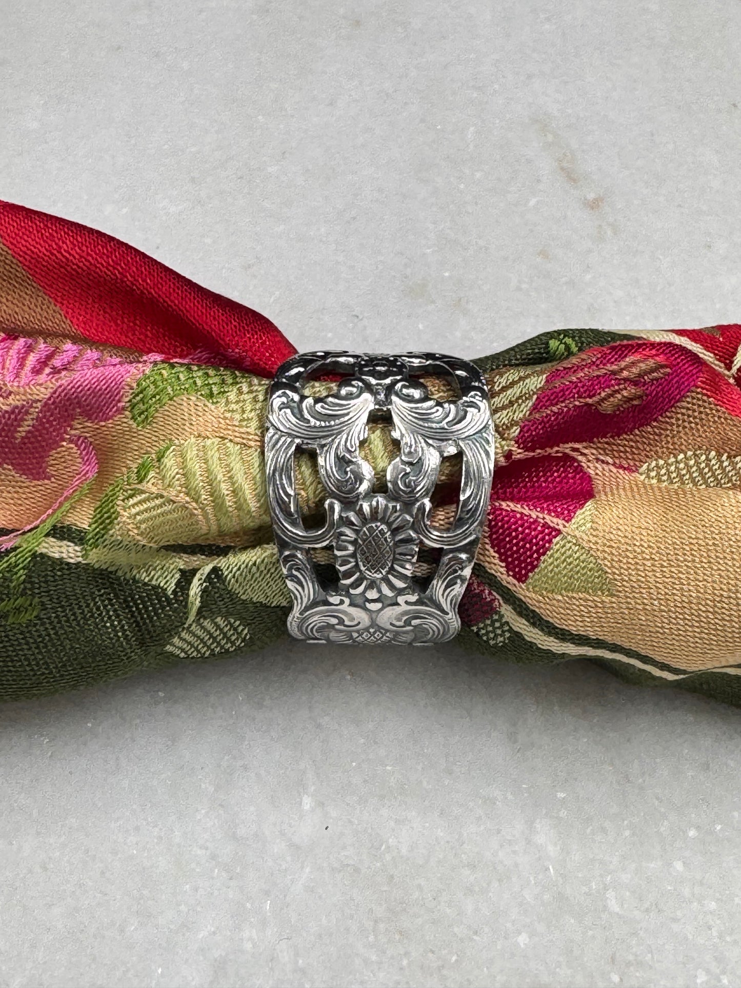 Vintage Skjerfring «Spesial» oksidert