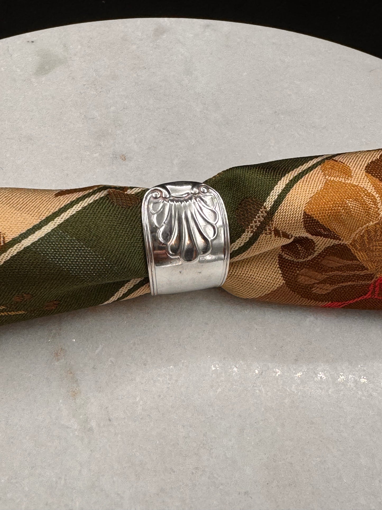 Vintage Skjerfring «Musling»