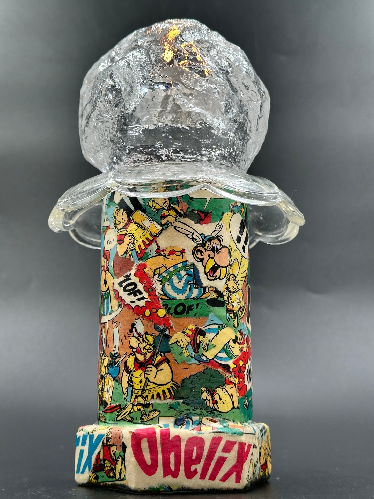 Asterix & Obelix lysestake med «kampestein krystall»