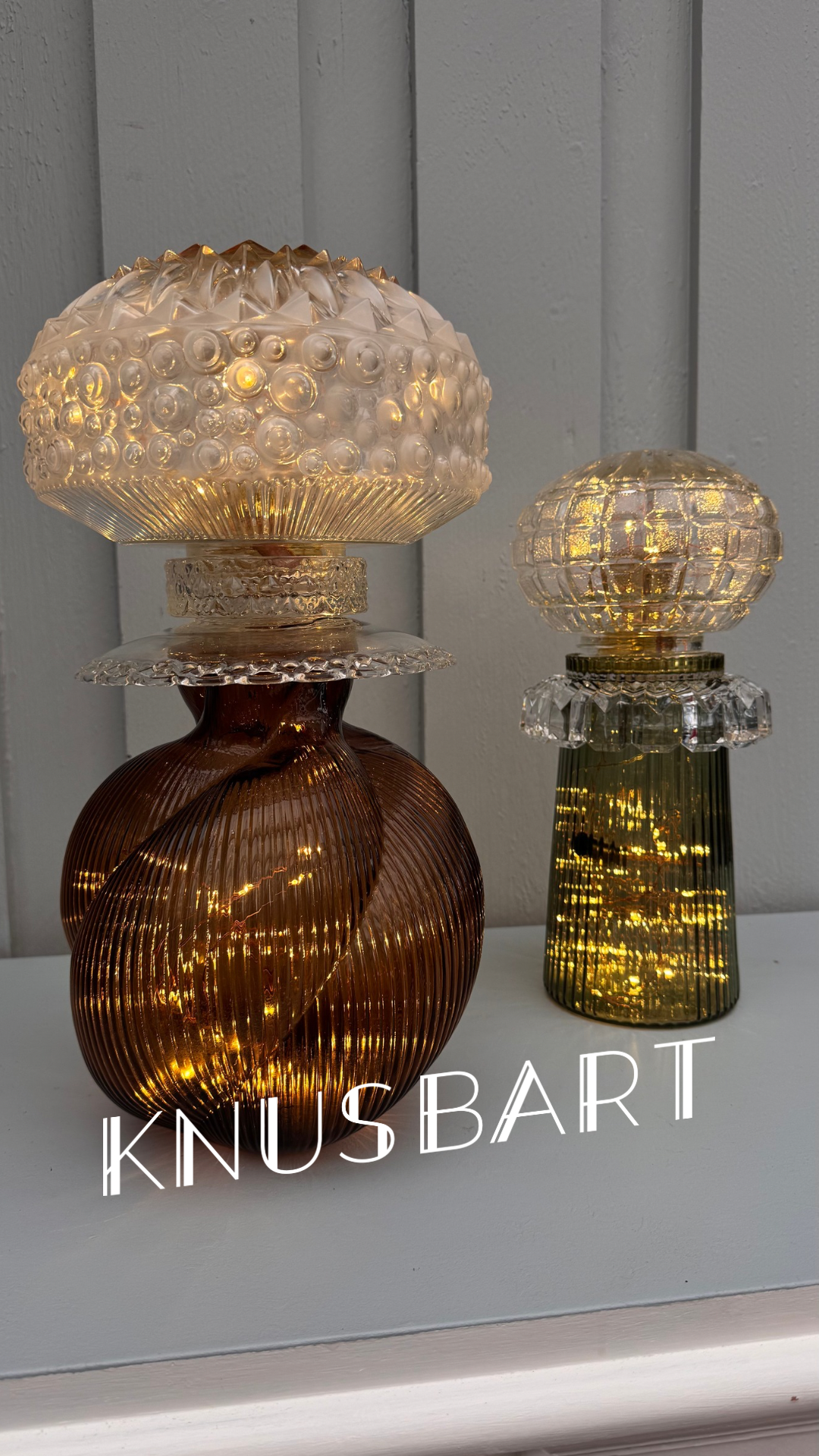 Vintage Diamantlampe med brun fot og vintage kuppel