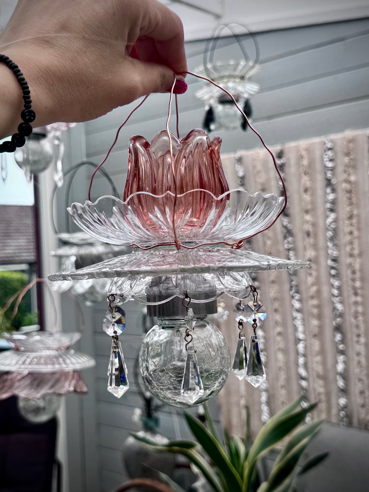 Vintage Solcellelampe hengelykt - oransje/rød tulipan og prismer