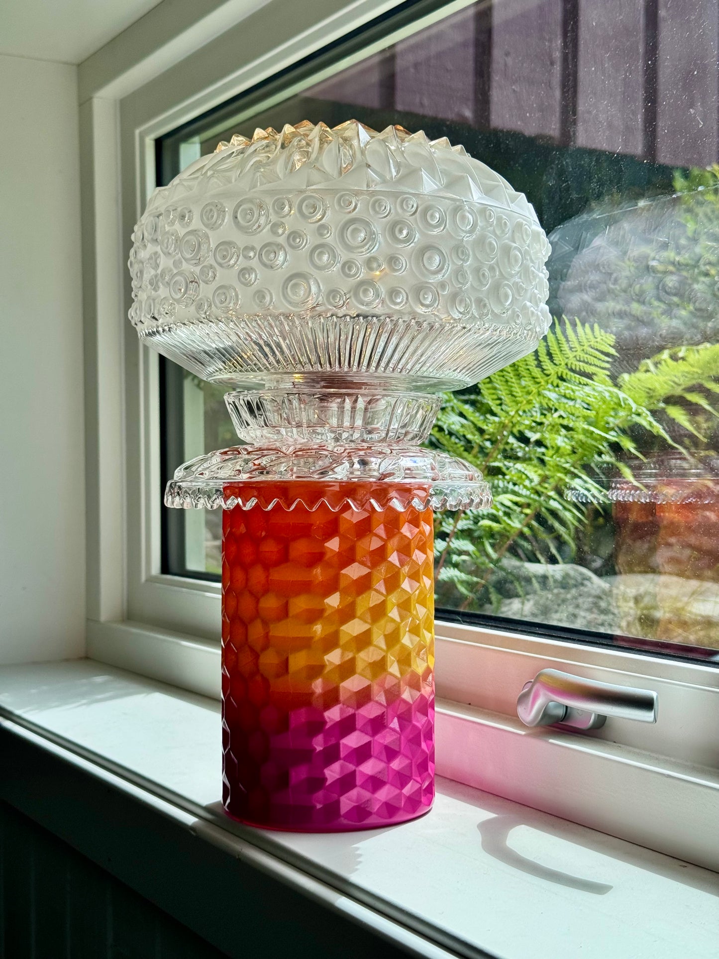 Vintage Diamantlampe med solnedgangfot og vintage kuppel