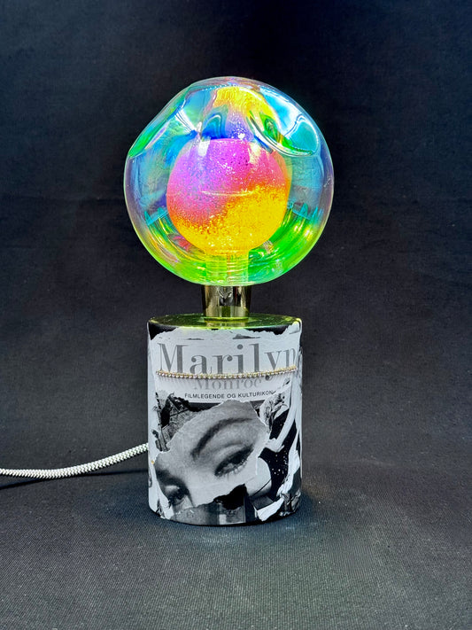 Marilyn Monroe PopArt lampe med lyspære