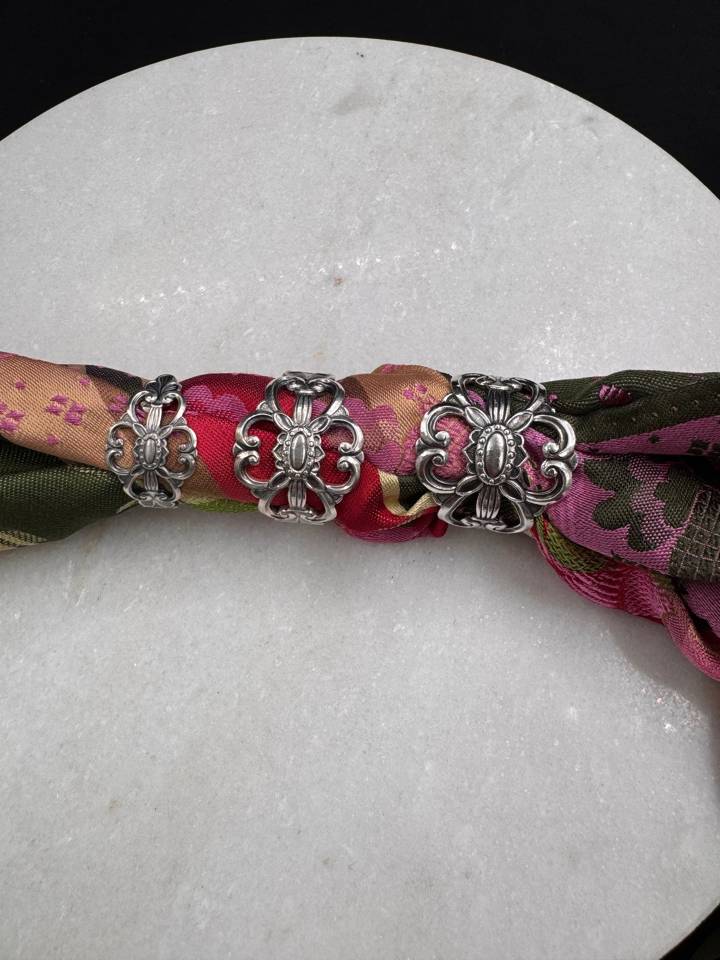 Vintage Skjerfring «Anne» ekstra stor hvit