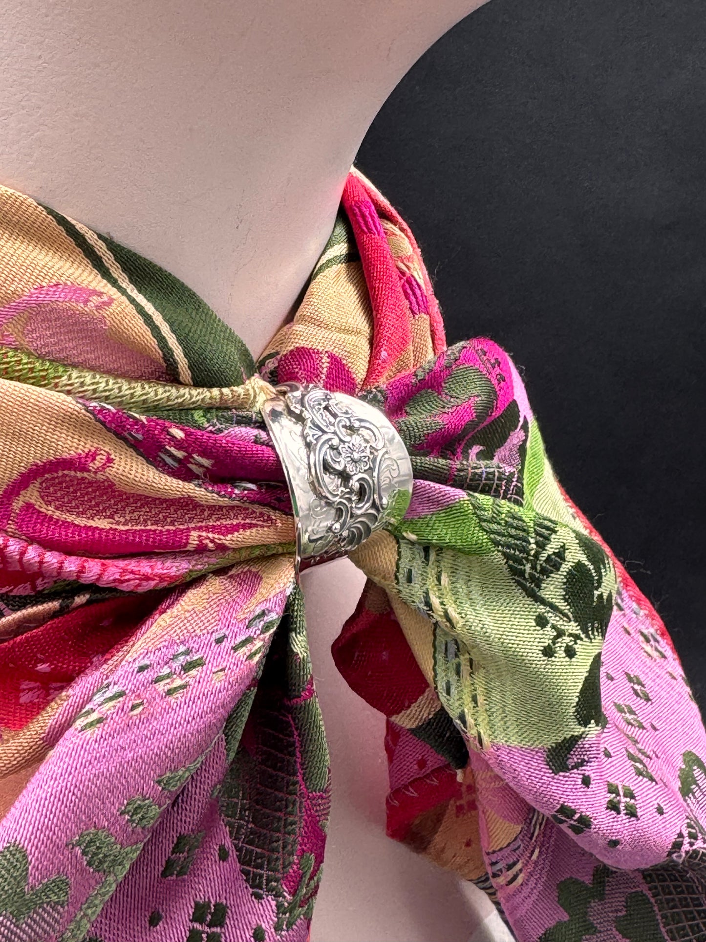 Vintage Skjerfring Statement «Oldemor»
