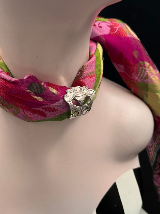 Vintage Skjerfring «Tiur-hale»