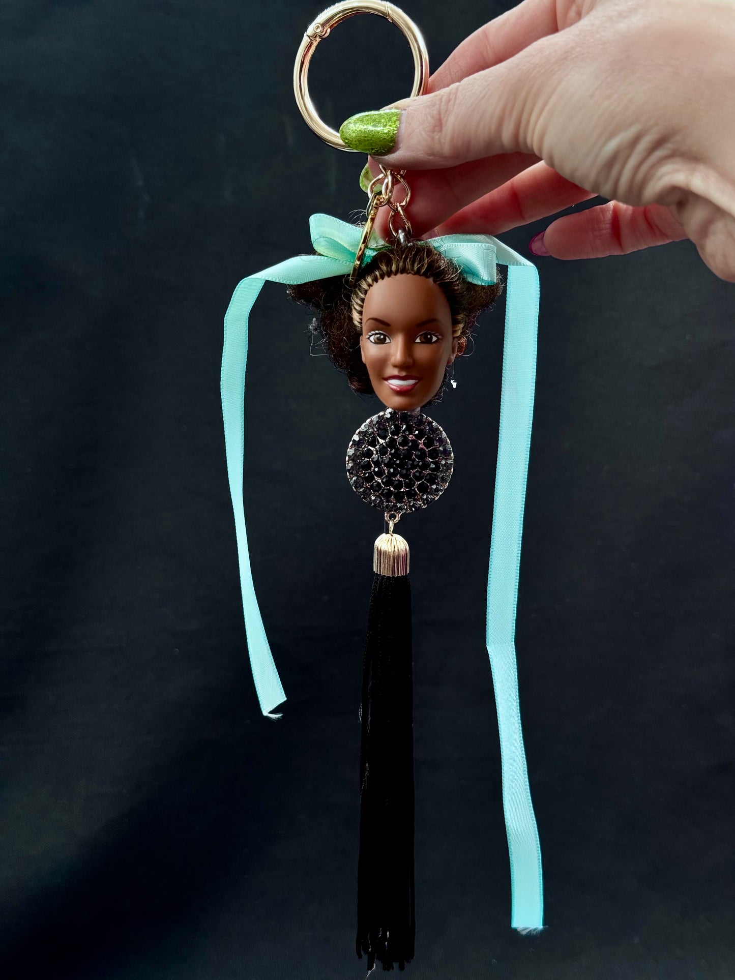 Vintage Barbie turkis. Lasergravering «Queen»