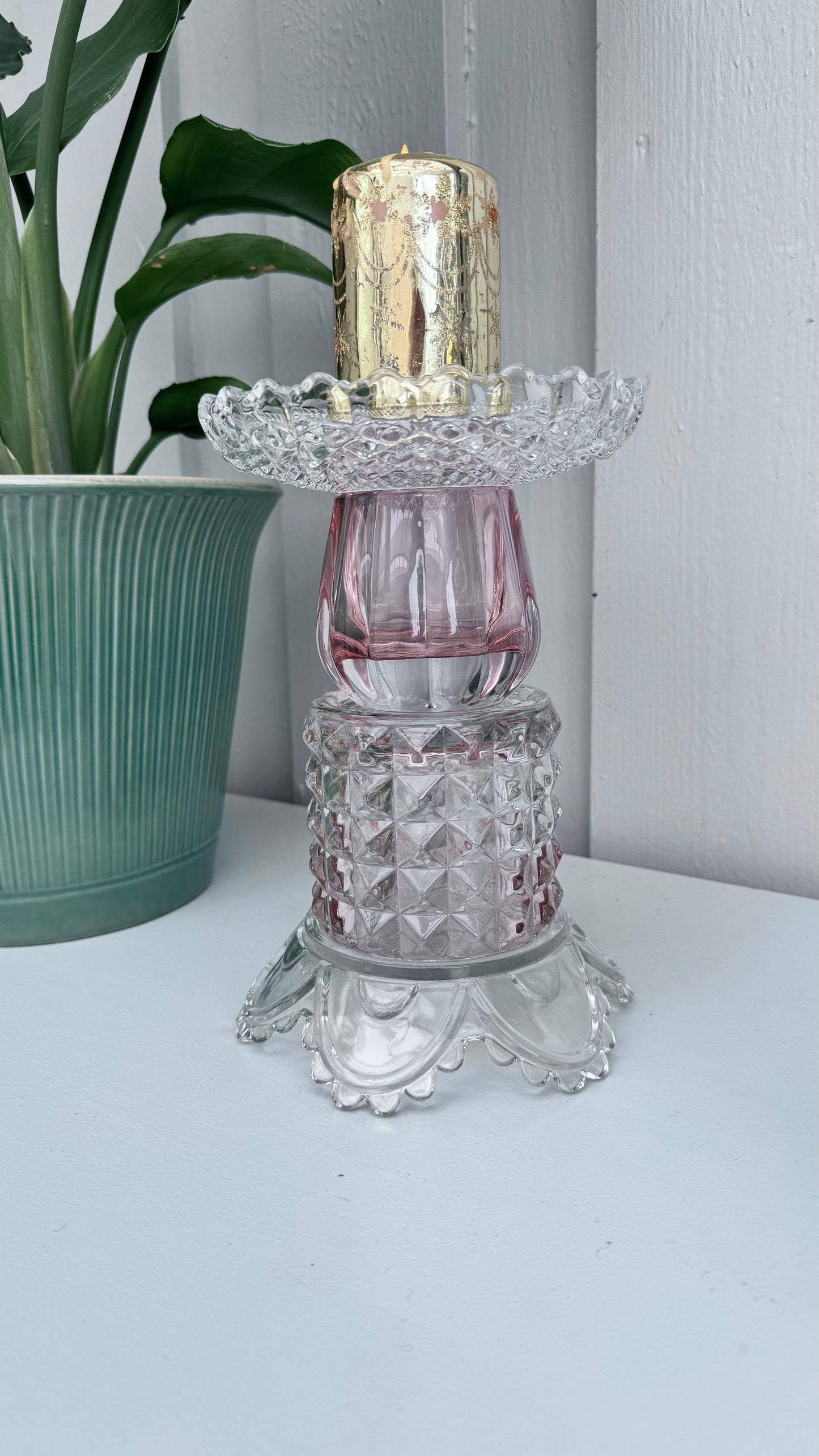 Vintage lysestake i fersken og rosa