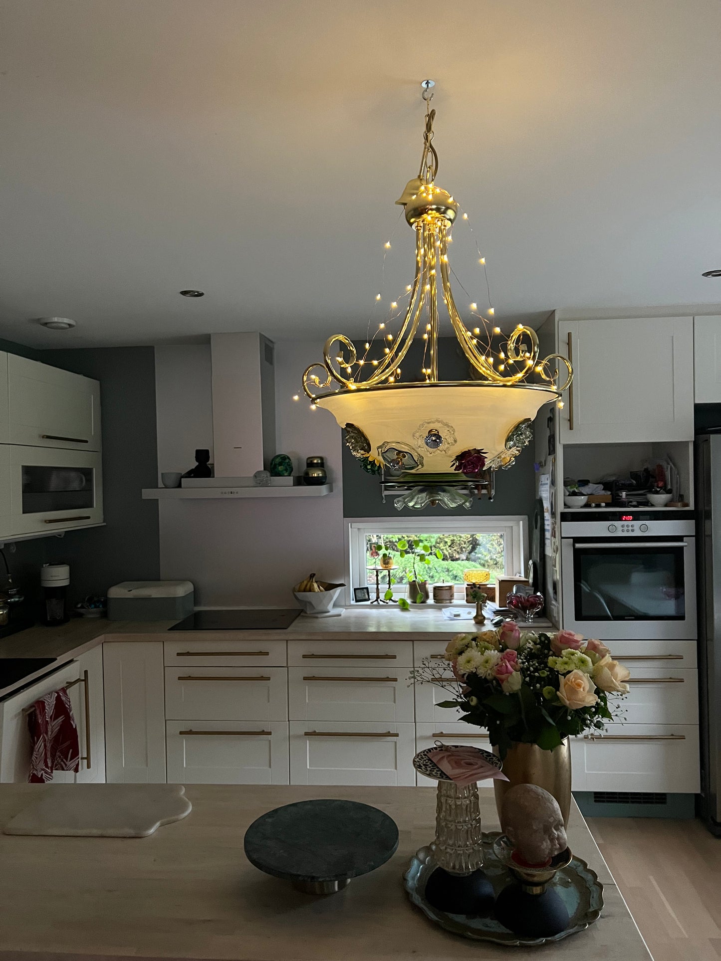 Chandelier with glass flowers
