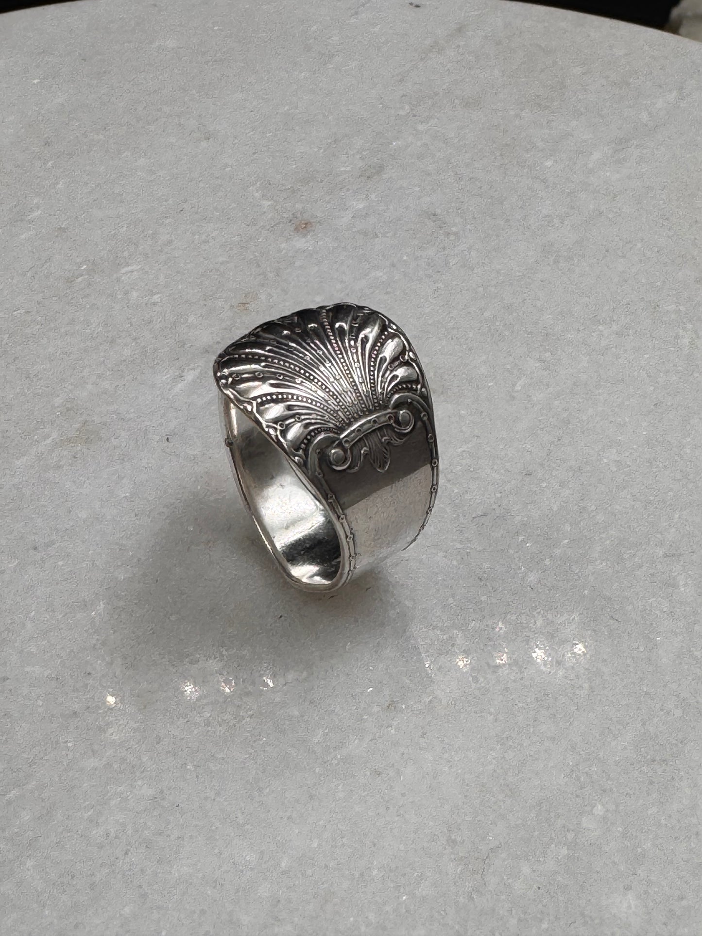 Vintage Skjerfring «Dronning»