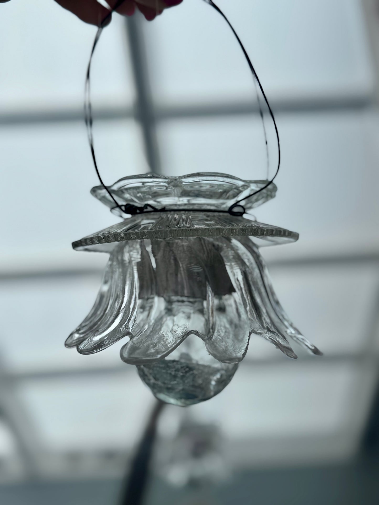 Vintage Solcellelampe hengelykt - klart glass og svart feste