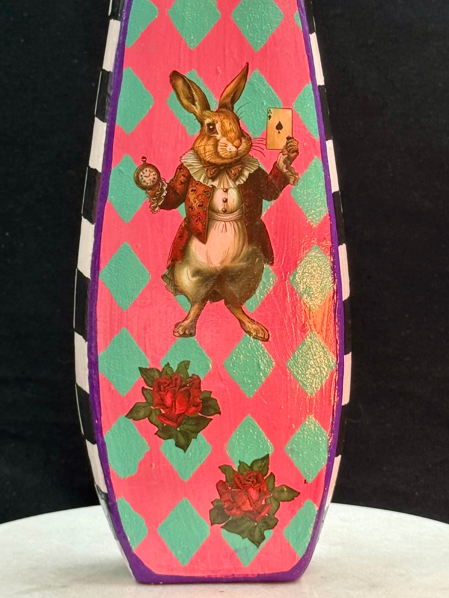 Bestilling! Alice i eventyrland vase