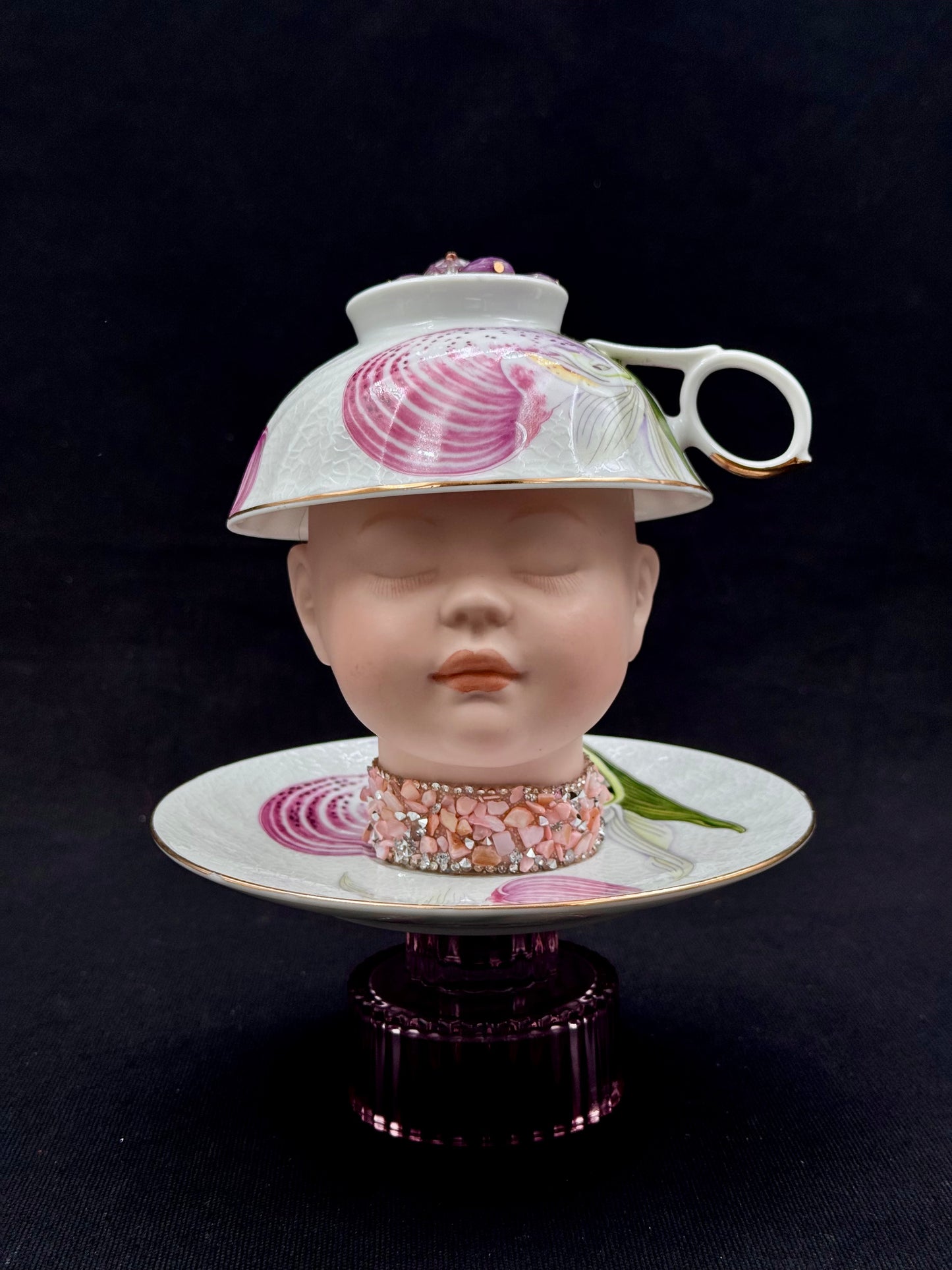Vintage dukke på fat «Sleeping beauty»