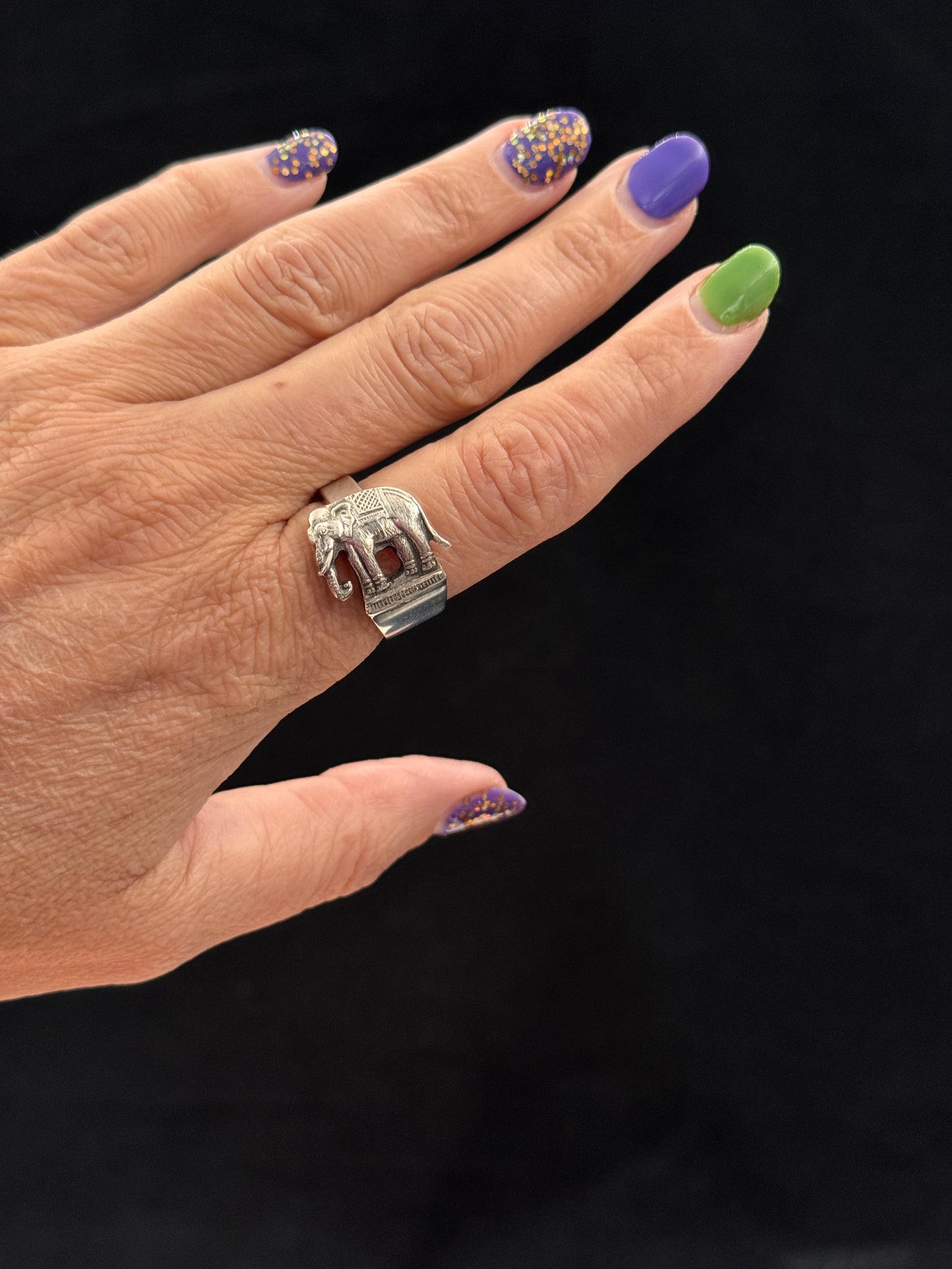 Bestilling! Vintage ring «Elefant» str 59