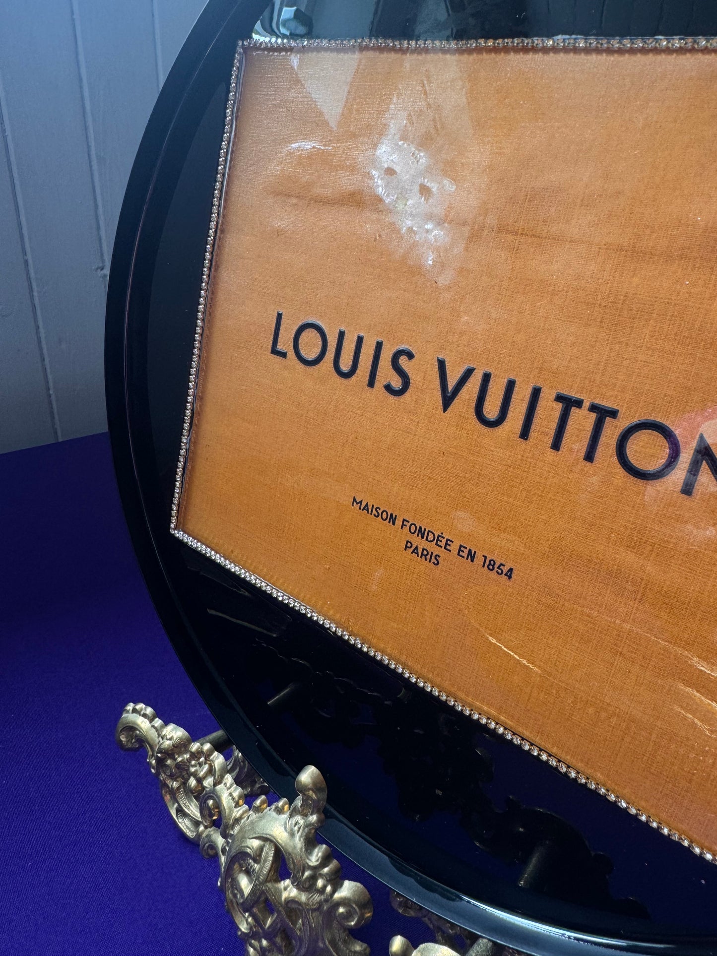 Luksus Louis Vuitton fat med diamantkant