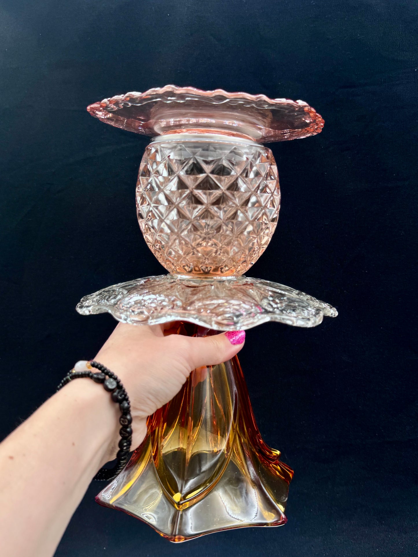 Bestilling! Stor solcellelampe med retro vase i rav gult og rosa kule