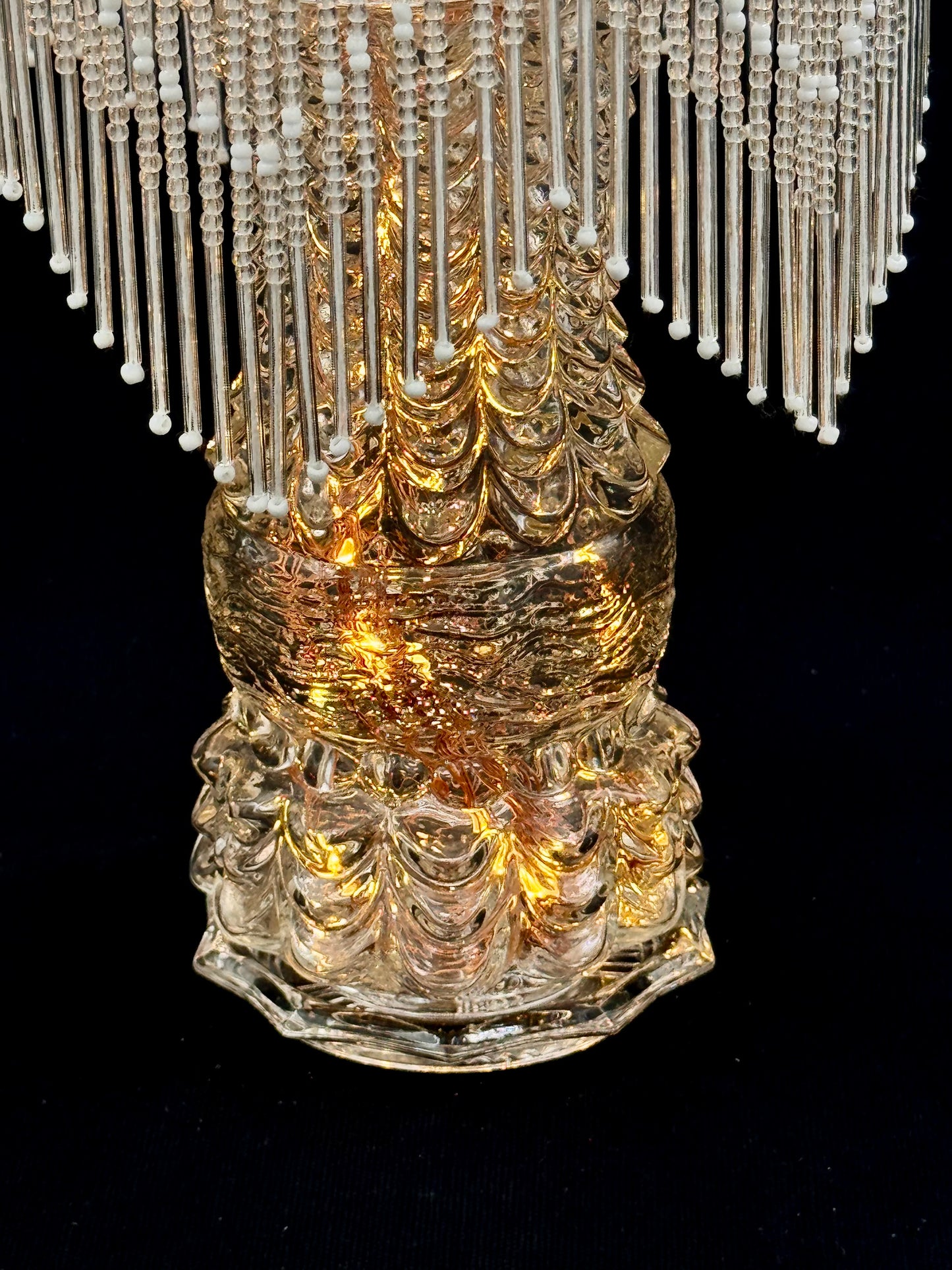 Vintage lyslenkelampe mønstret fot i klart glass og kuppel glassfrynser