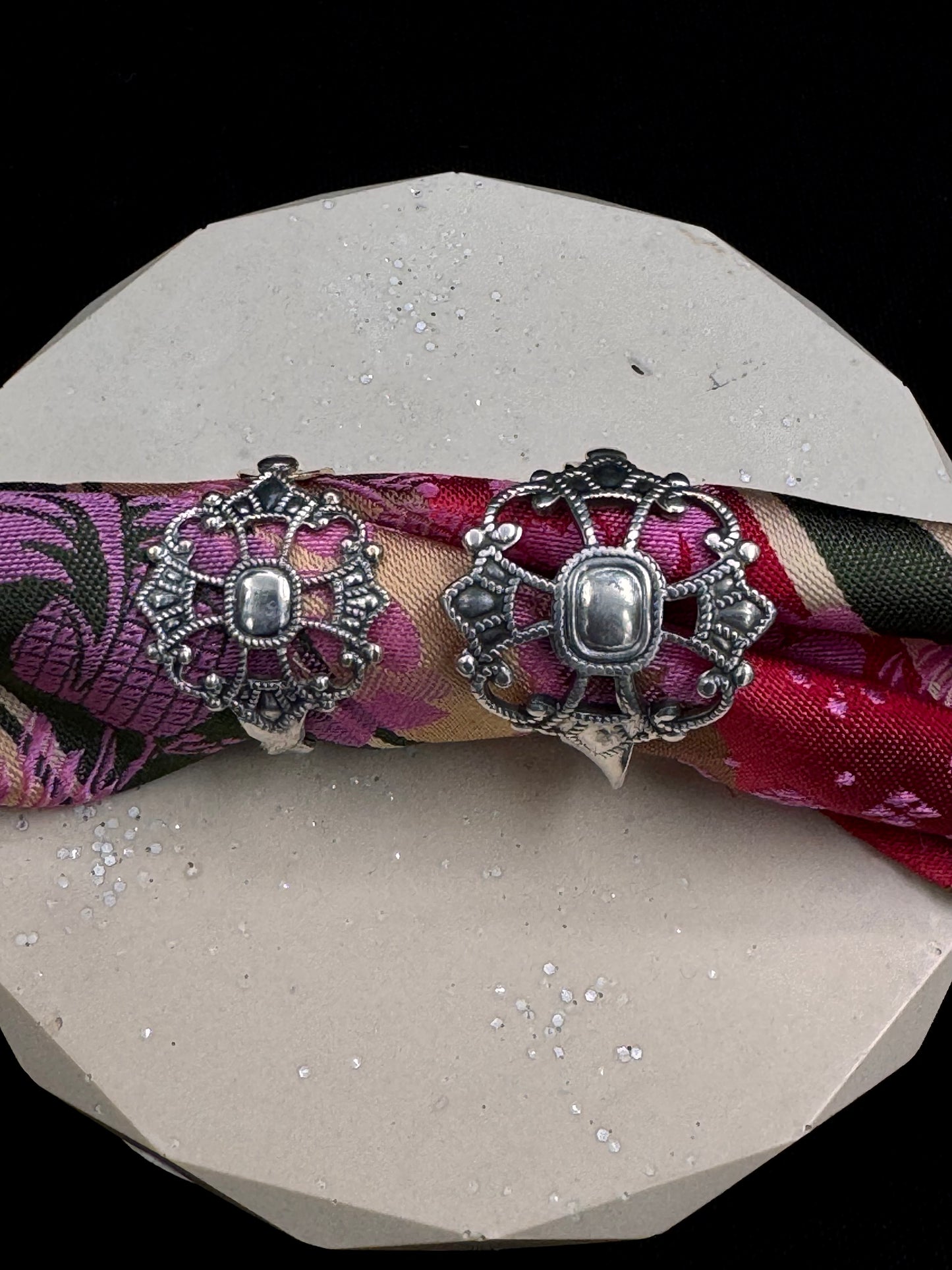 Vintage Skjerfring «Kongens Kors» liten