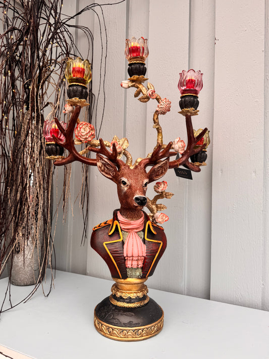 Redesignet hjorten Alexander i grønt og rosa