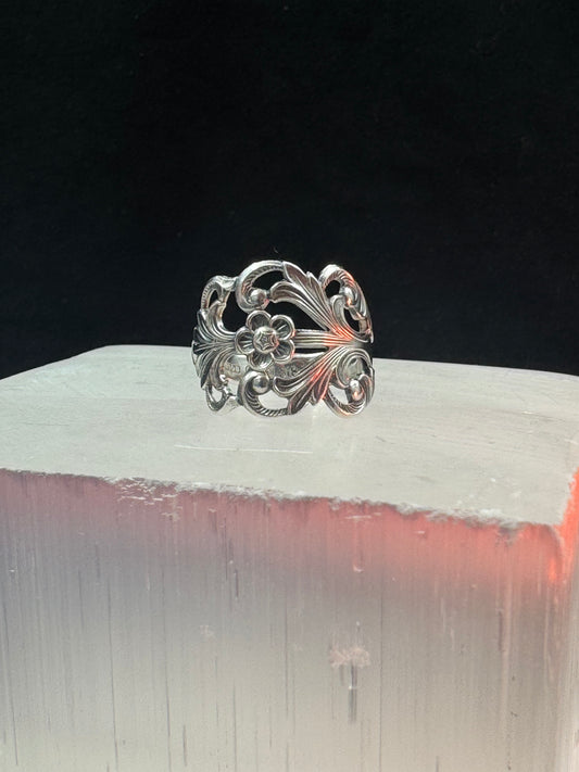 Bestilling! Vintage ring «Vikingrose» str 58
