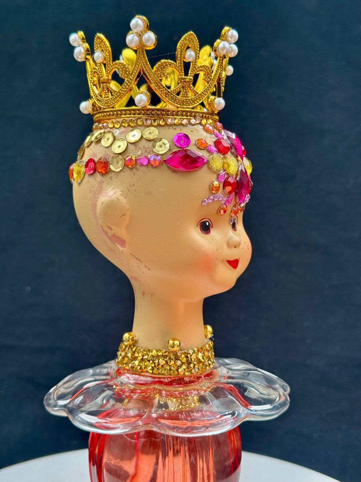 Vintage Dukke «Dronning Rubina»