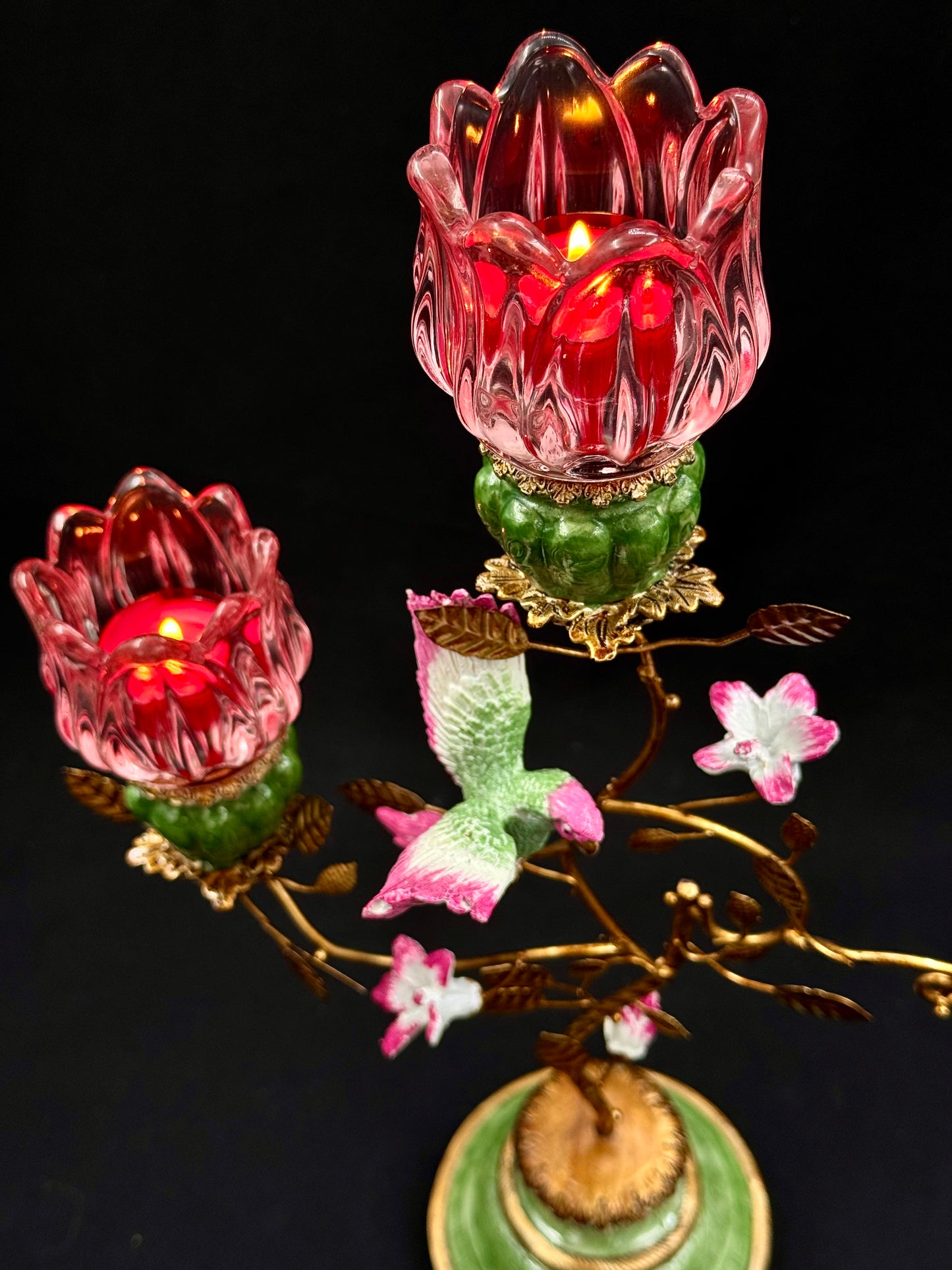 Redesignet Papegøye i grønt og rosa