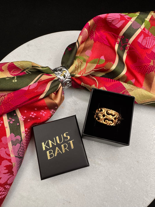 Bestilling / reservert! Vintage 1 skjerfring av eget sølv og en Gull Finse