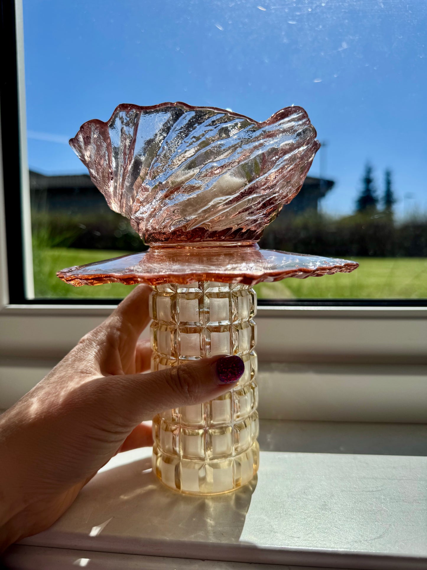 Vintage lysestake i champagne og rosa skål