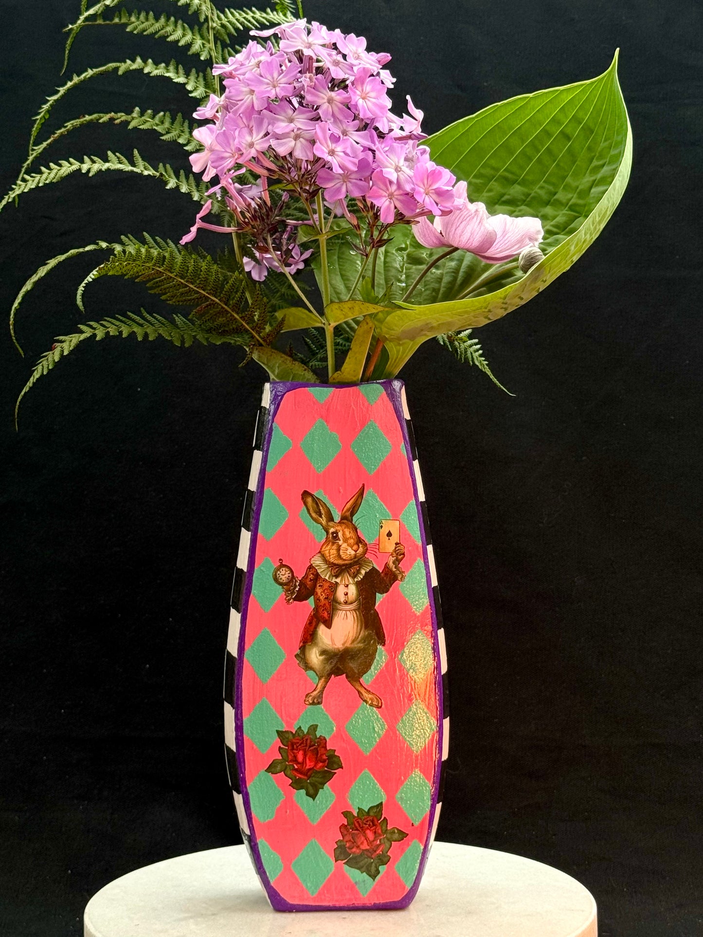 Bestilling! Alice i eventyrland vase