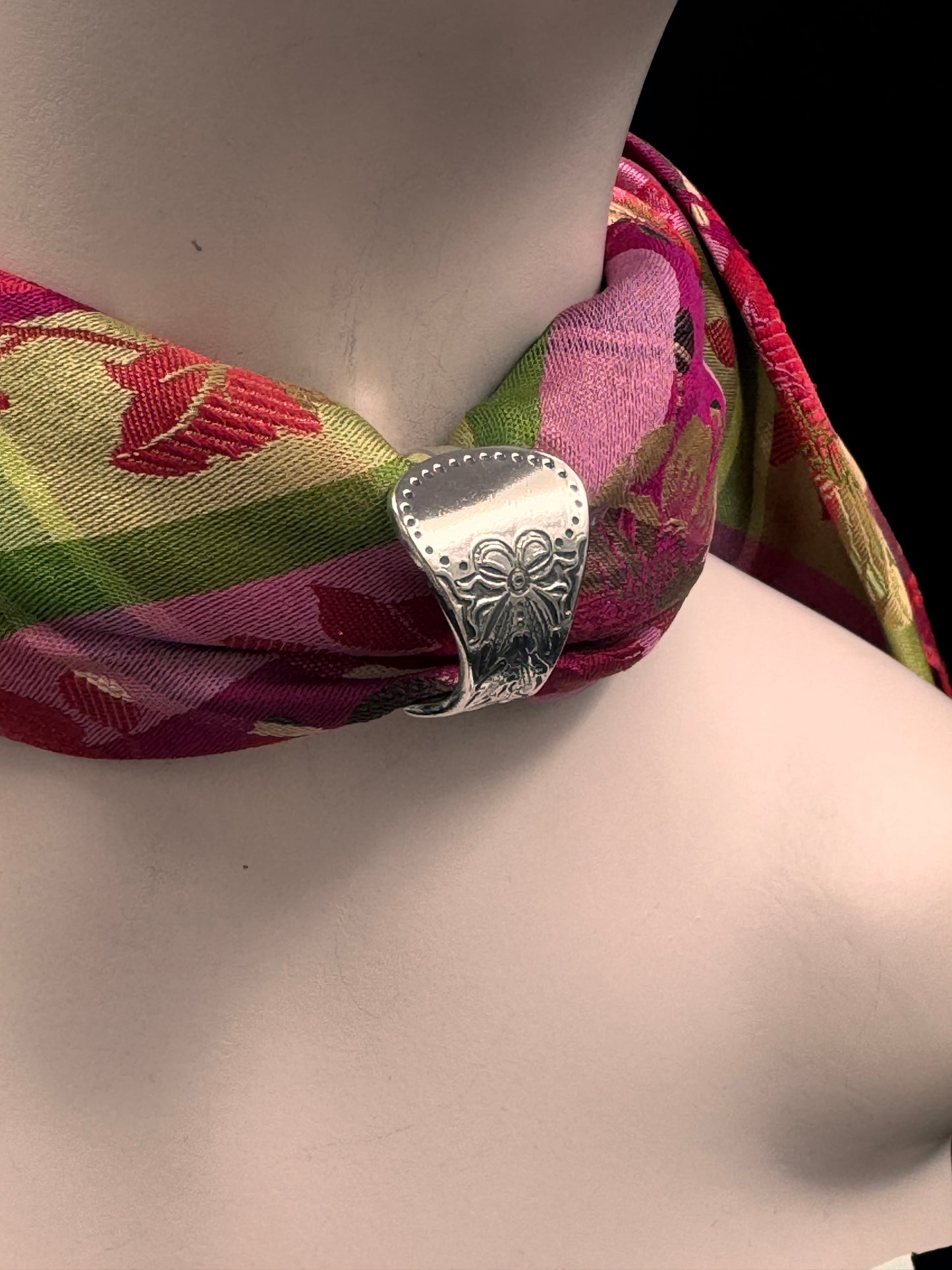 Bestilling / reservert! Vintage 1 skjerfring av eget sølv