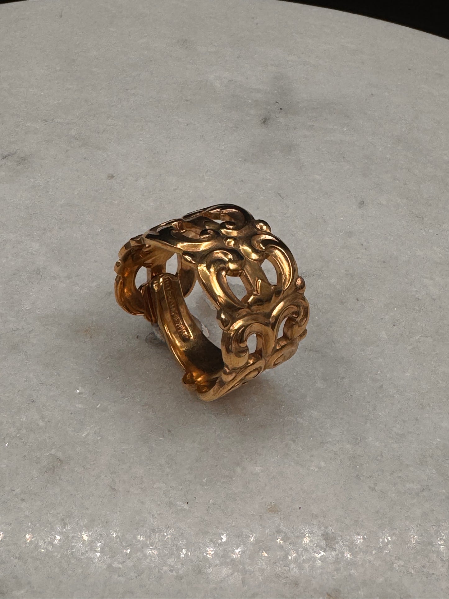 Vintage Skjerfring «antikk kloster» Gull