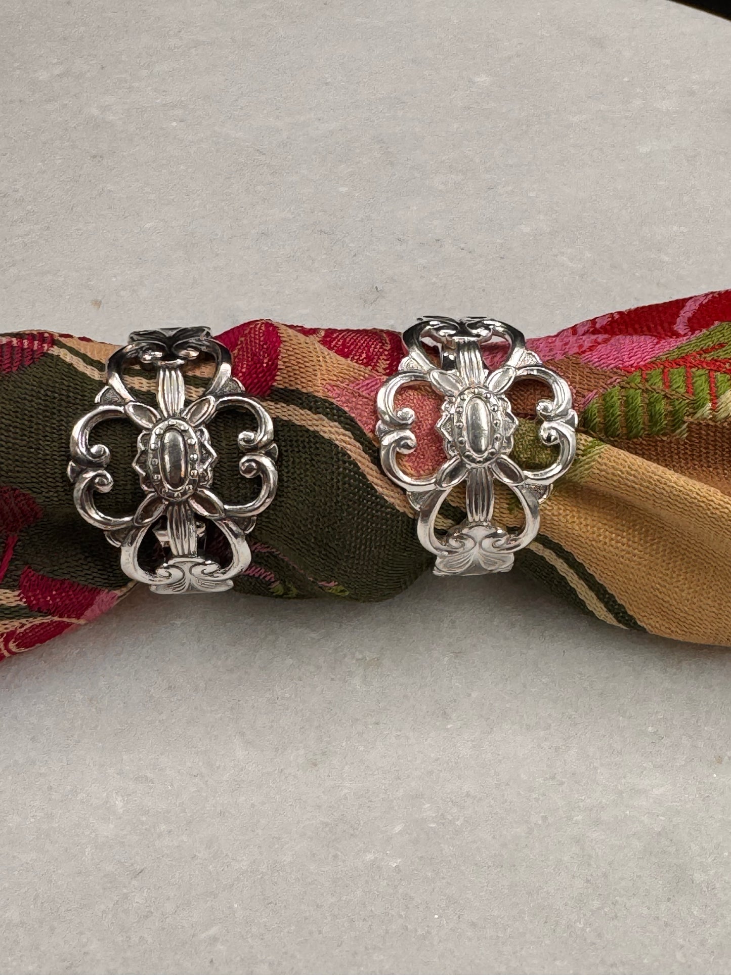 Vintage Skjerfring «Anne» liten hvit