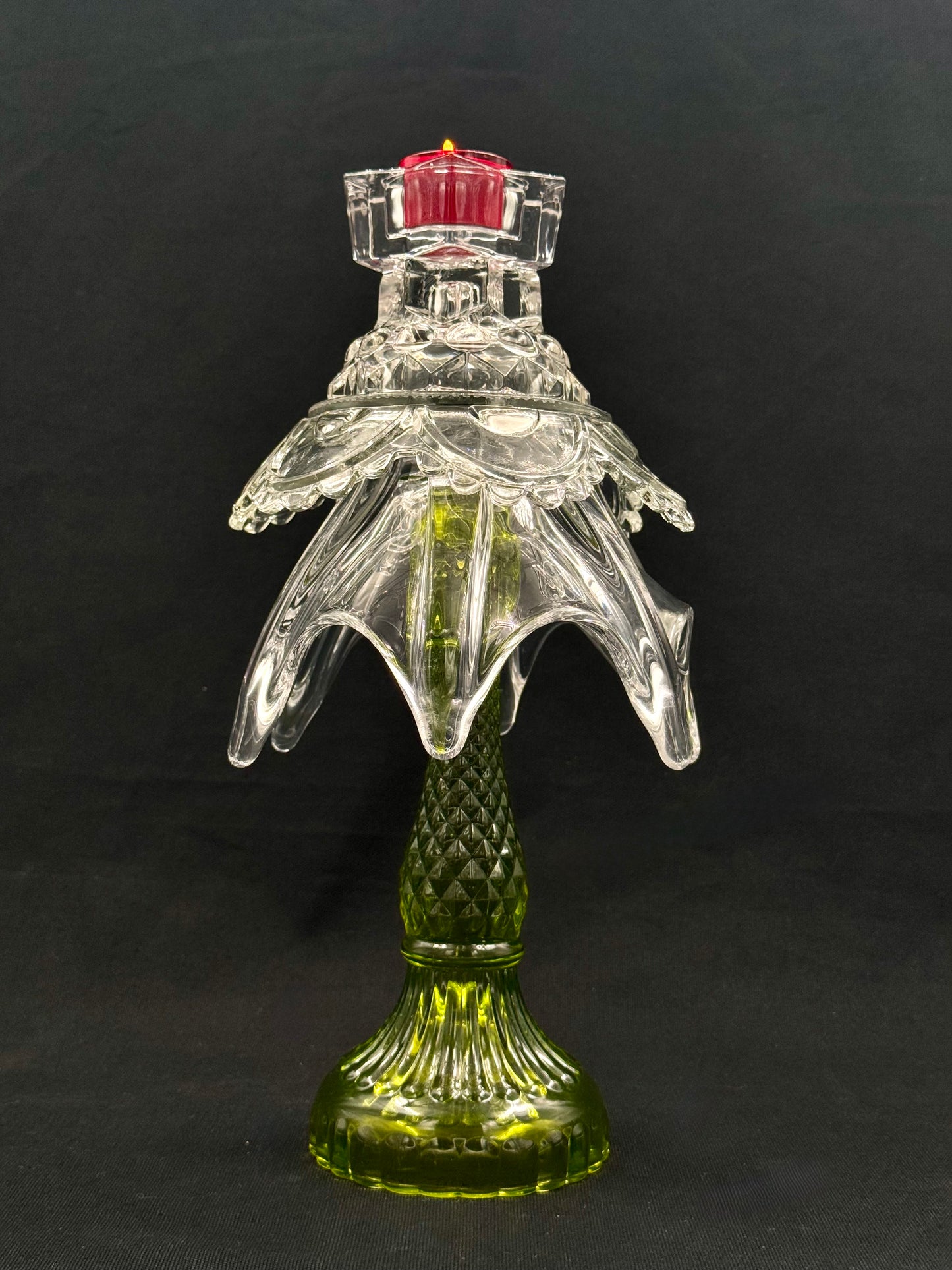 Vintage Juletre med grønn glassfot og krystall