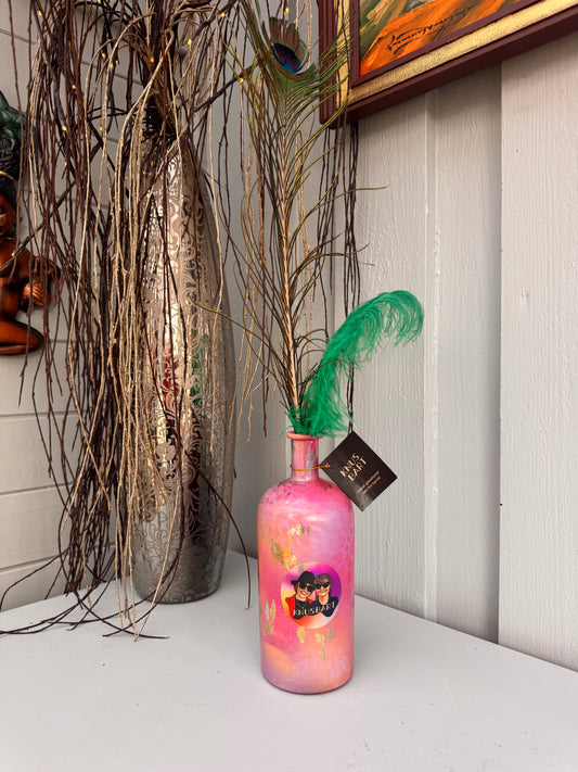 Trendy håndlaget vase rosa og gull