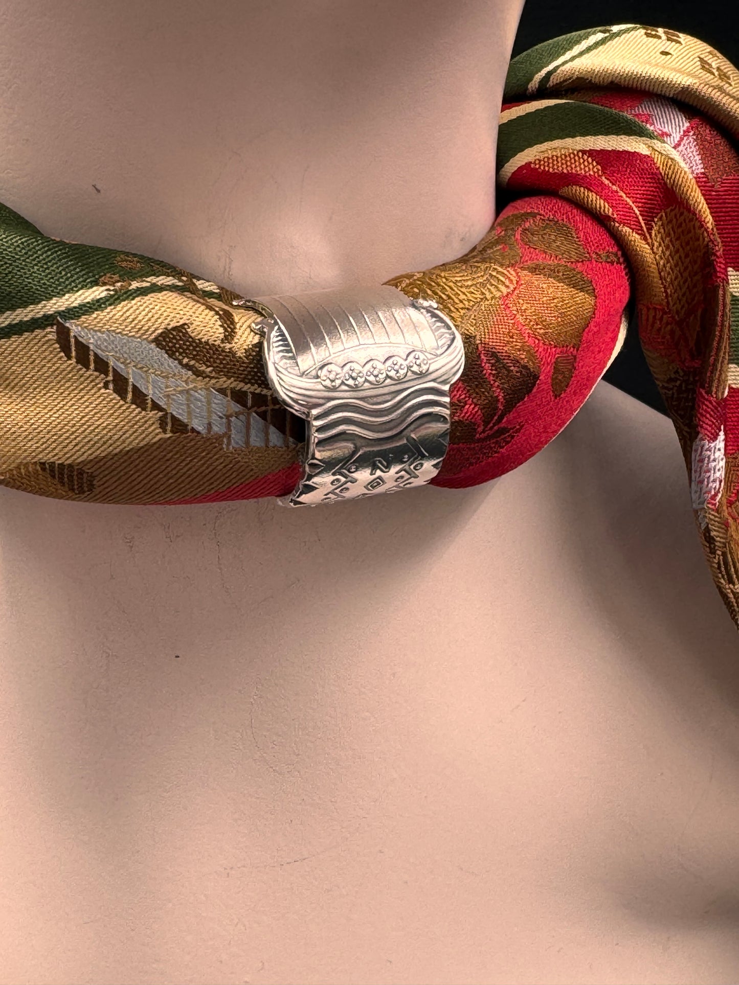 Vintage Skjerfring «Vikingskipet»