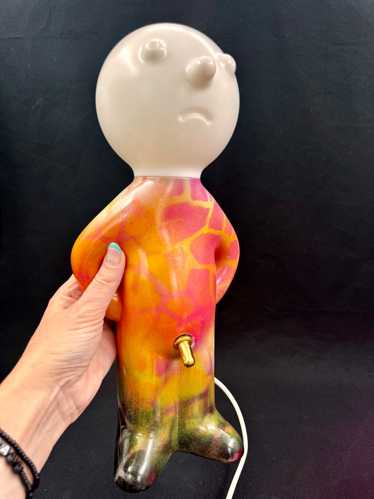 Mr P Shy Man grafitti-edition