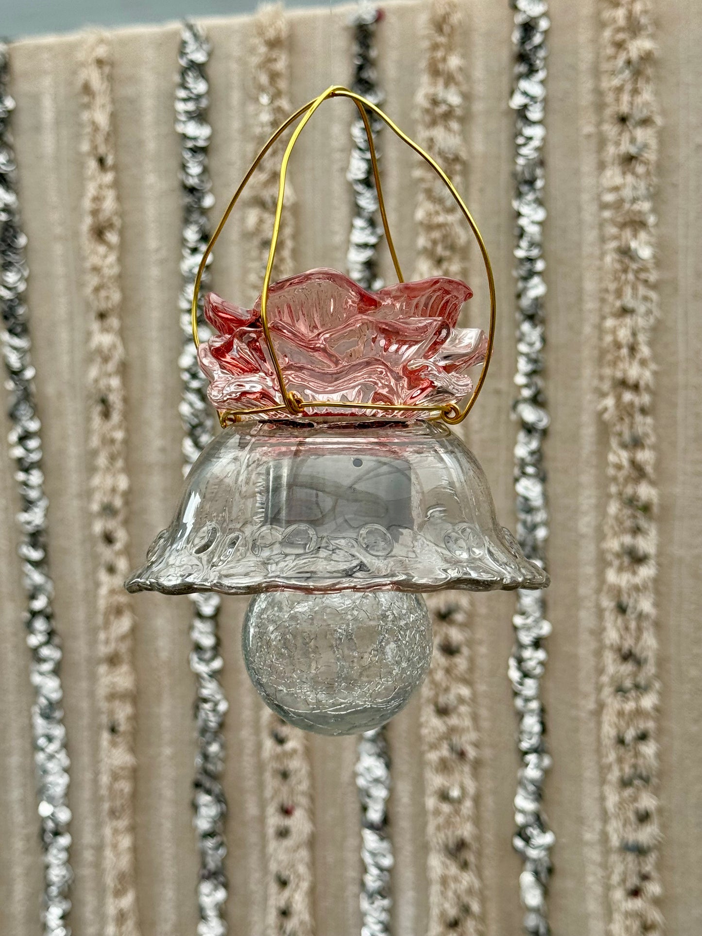 Vintage Solcellelampe hengelykt - rosa rose med gull feste