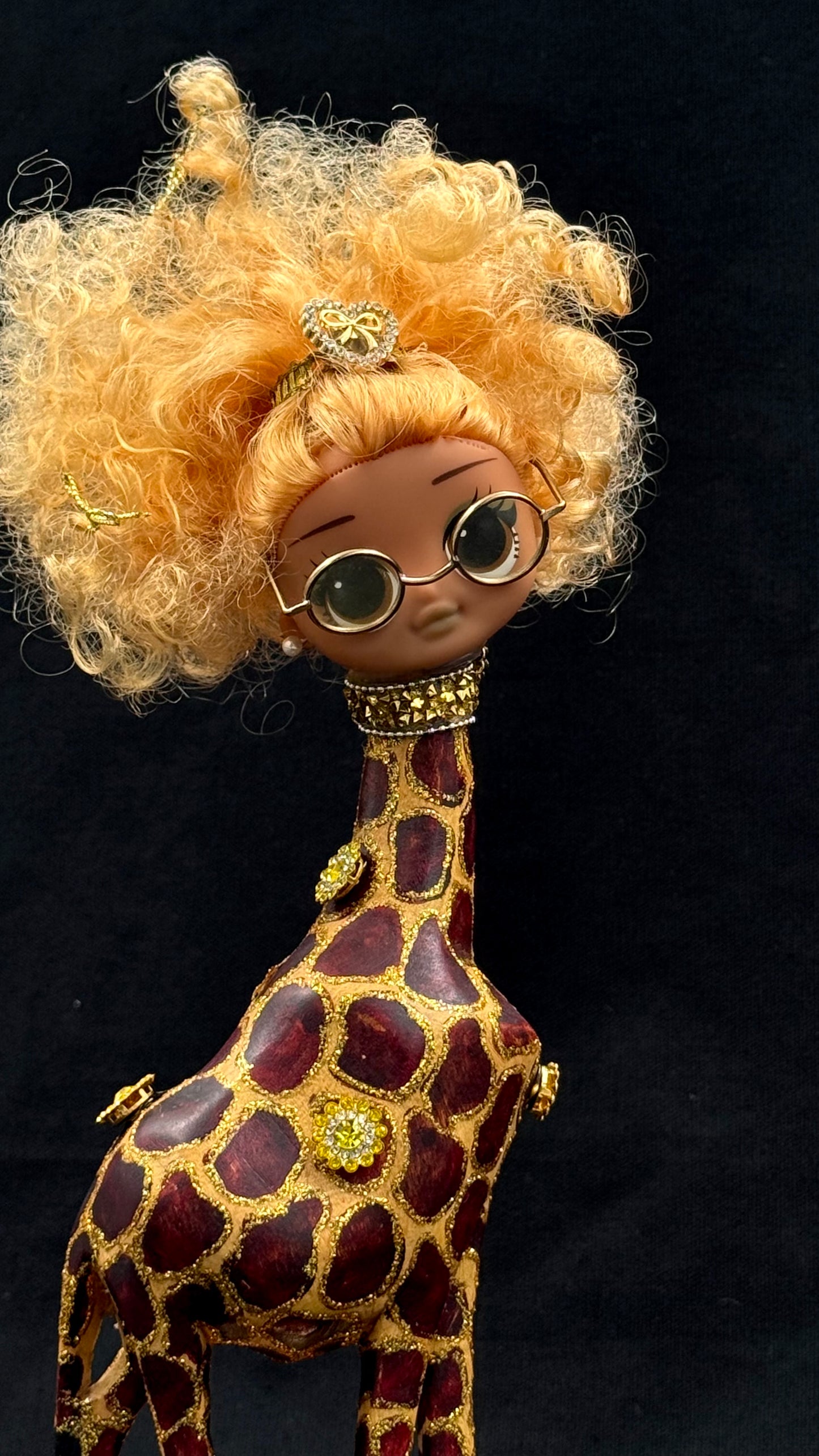 Vintage Sjiraff med LOL dukkehodet