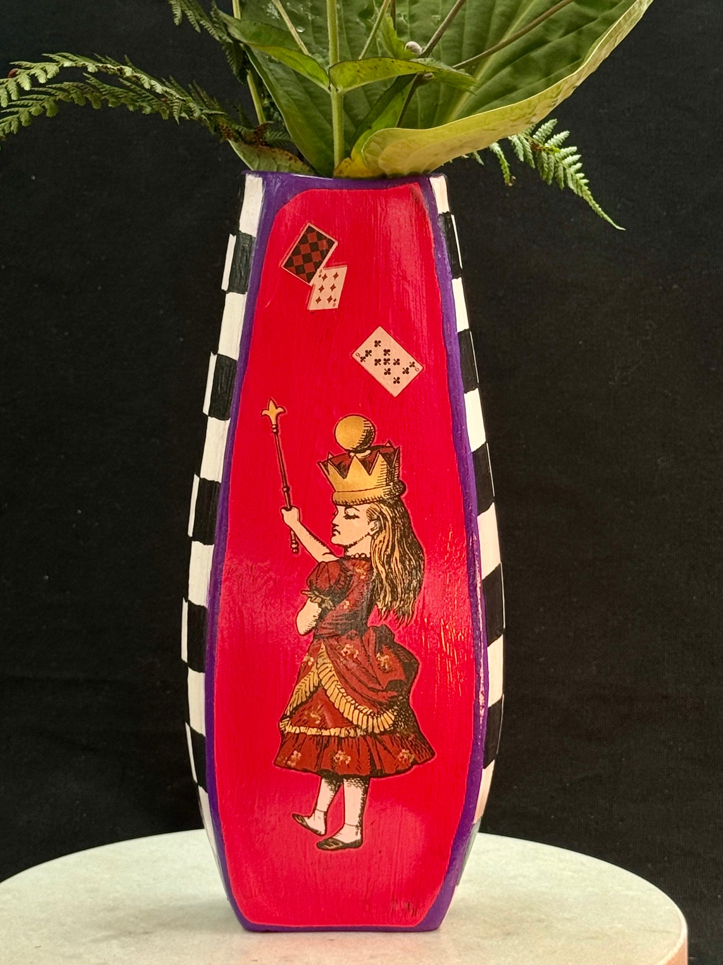 Bestilling! Alice i eventyrland vase