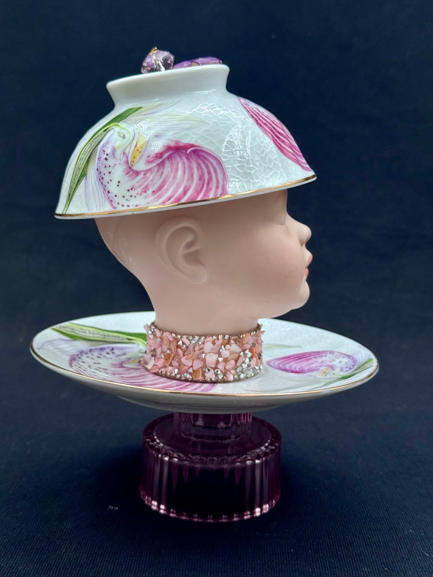 Vintage dukke på fat «Sleeping beauty»