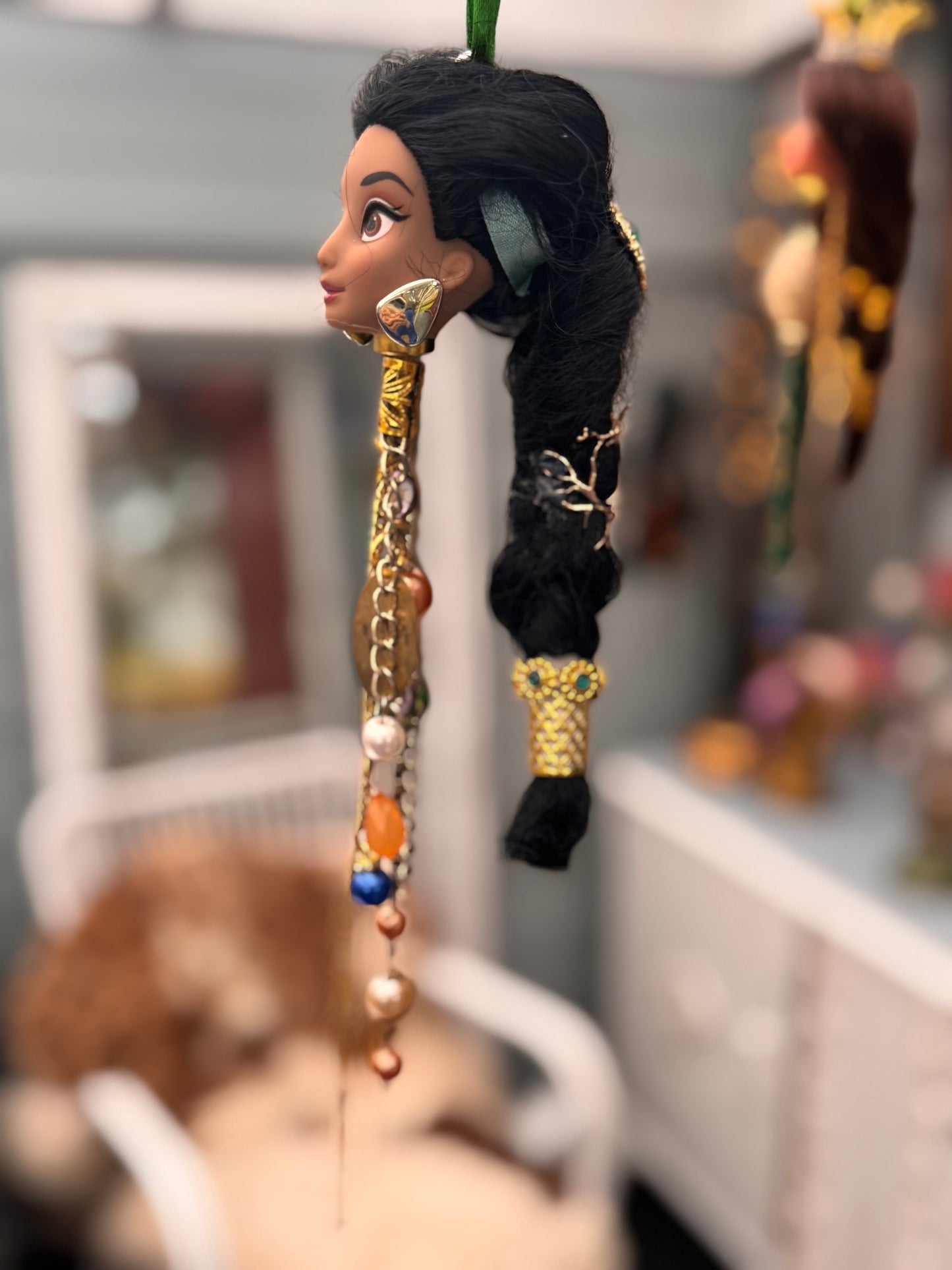 Vintage Barbie julekule «Jasmin med orientalsk pynt»