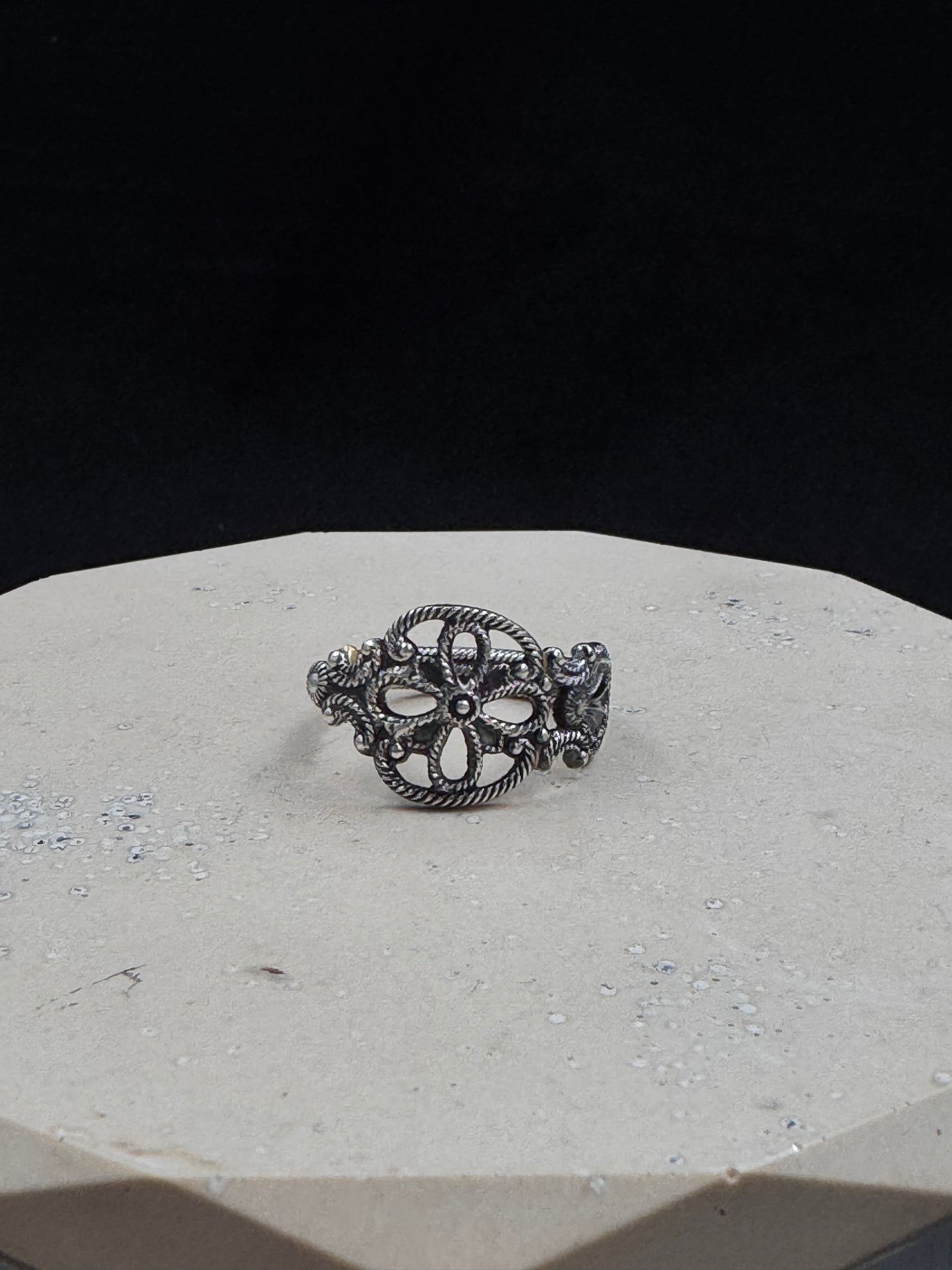 Vintage sølvring «Filigran» str 58