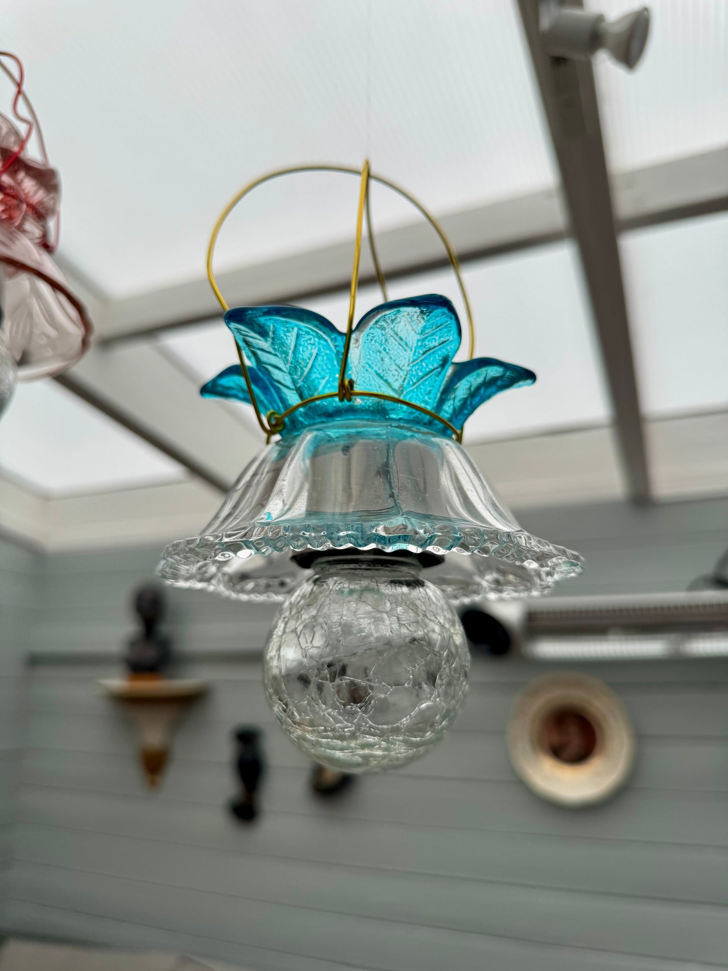 Vintage Solcellelampe hengelykt - klart glass og blå blomst