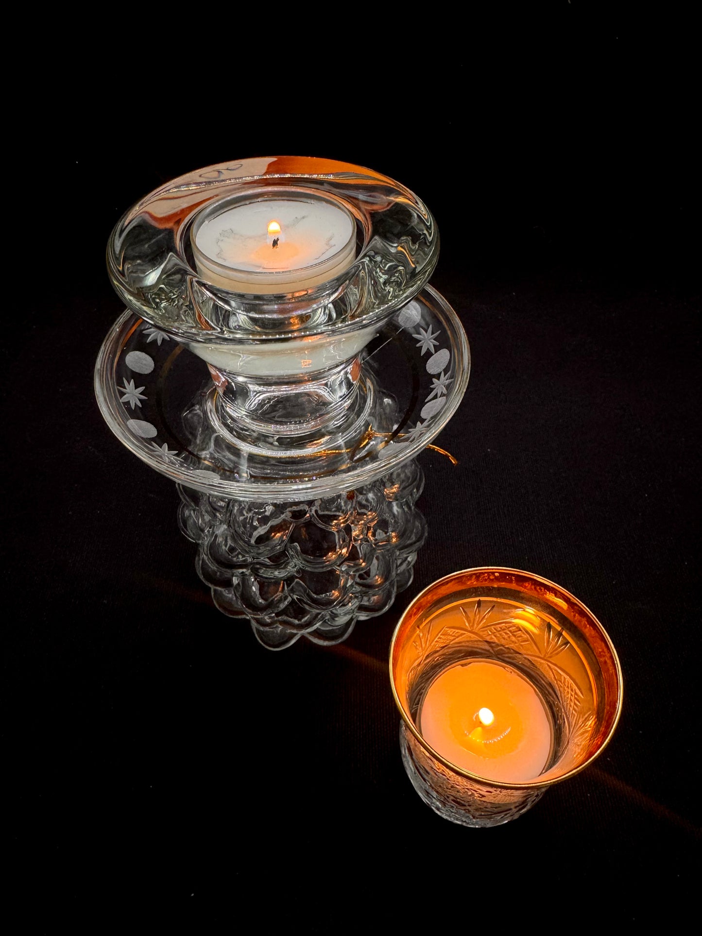 Vintage lyslykt med bobleglass og gulldetaljer