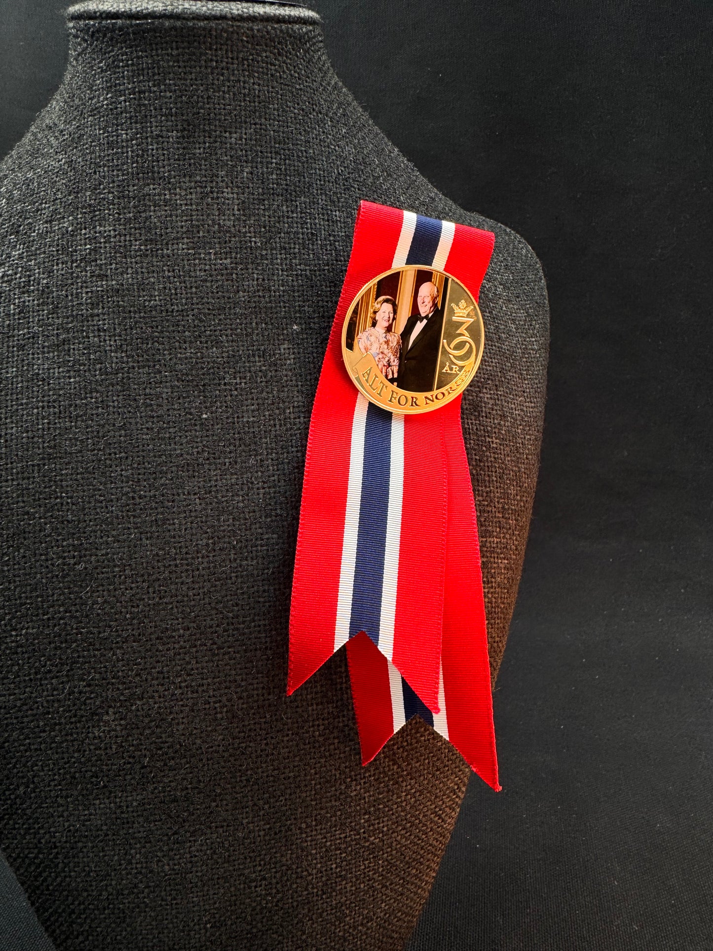 Vintage 17 Mai Samlermynt Gull 30 års jubileum Kong Harald & Dronning Sonja