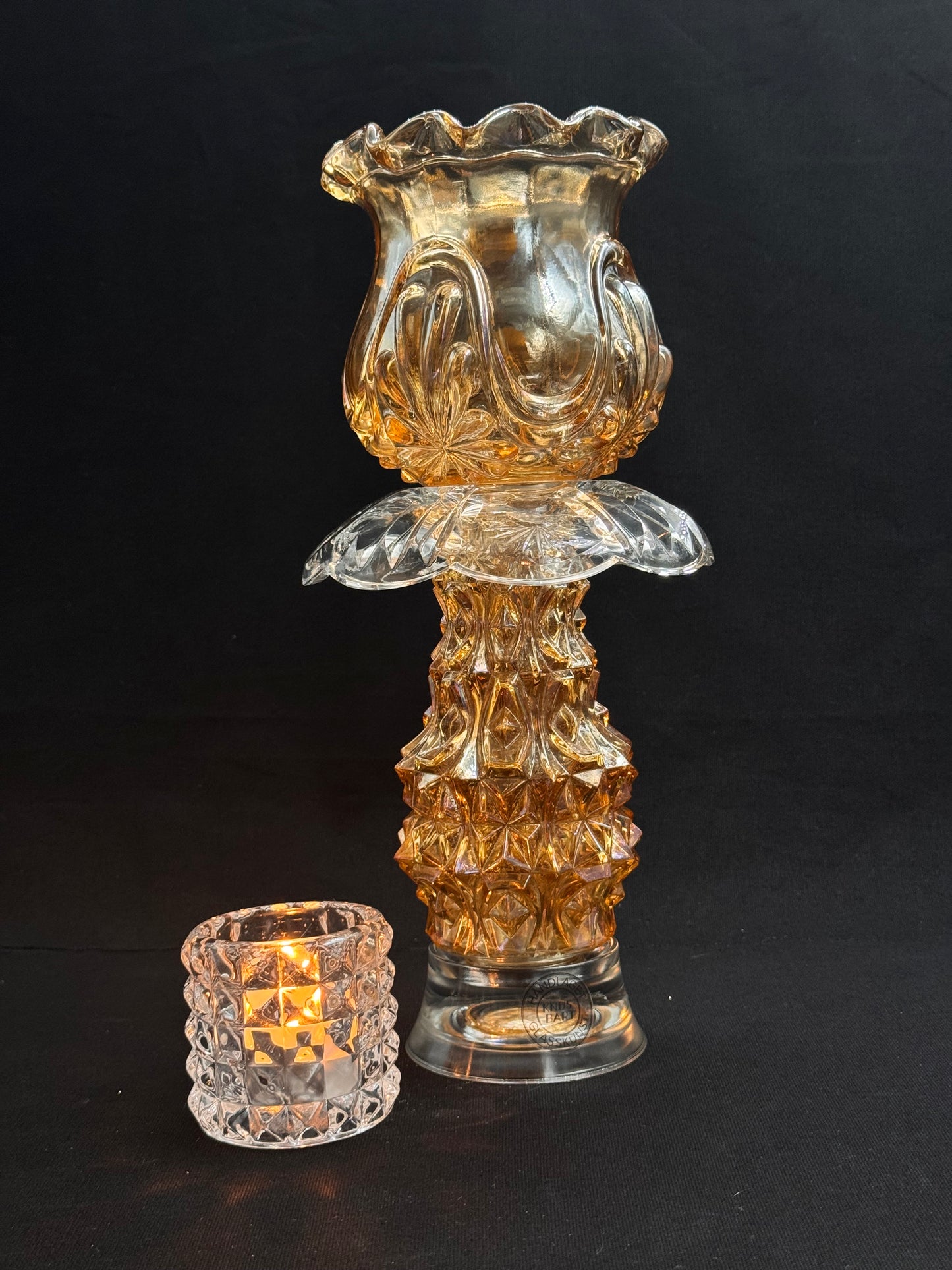 Vintage lyselykt i ren krystall og amber kuppel