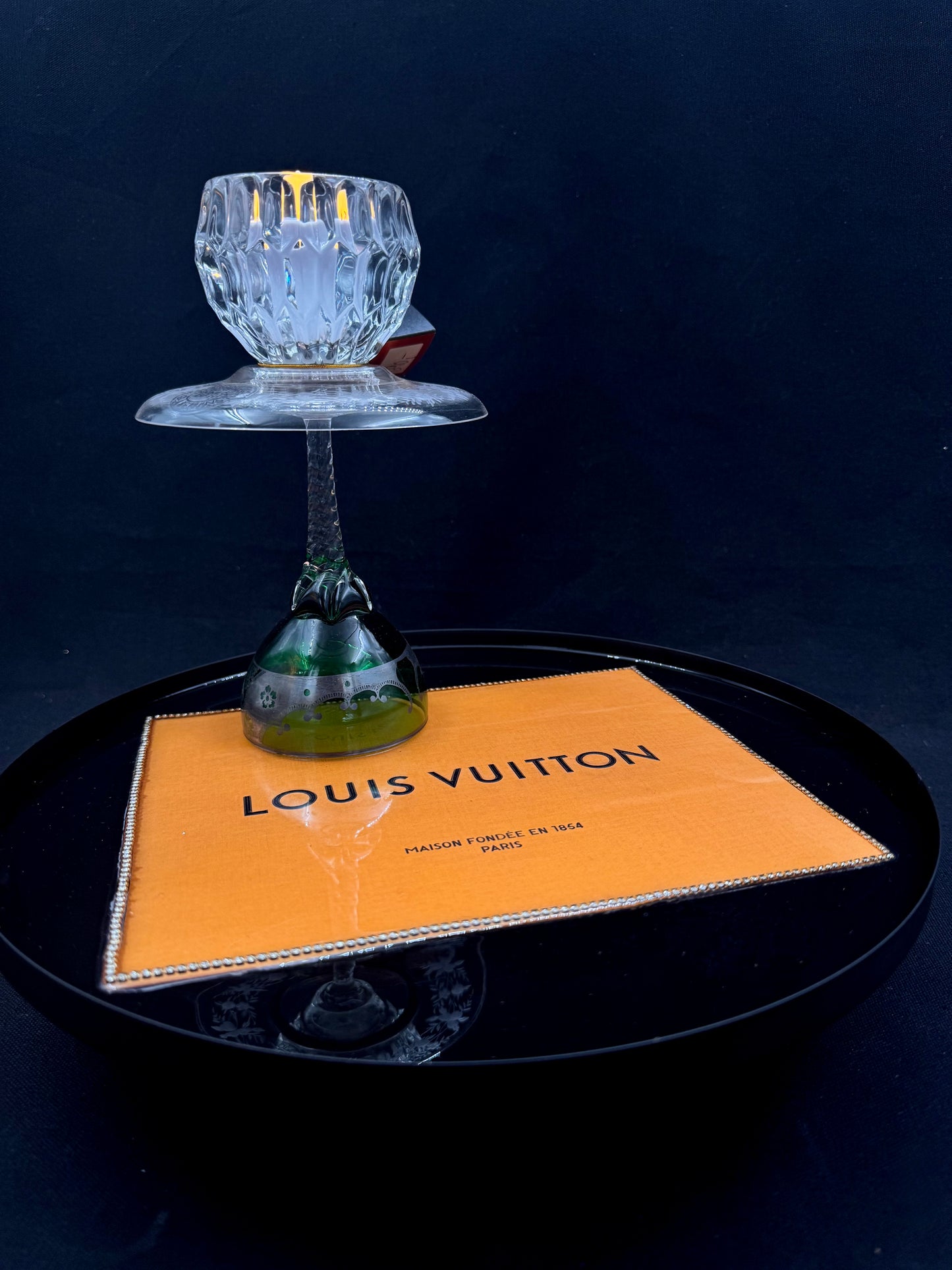 Luksus Louis Vuitton fat med diamantkant