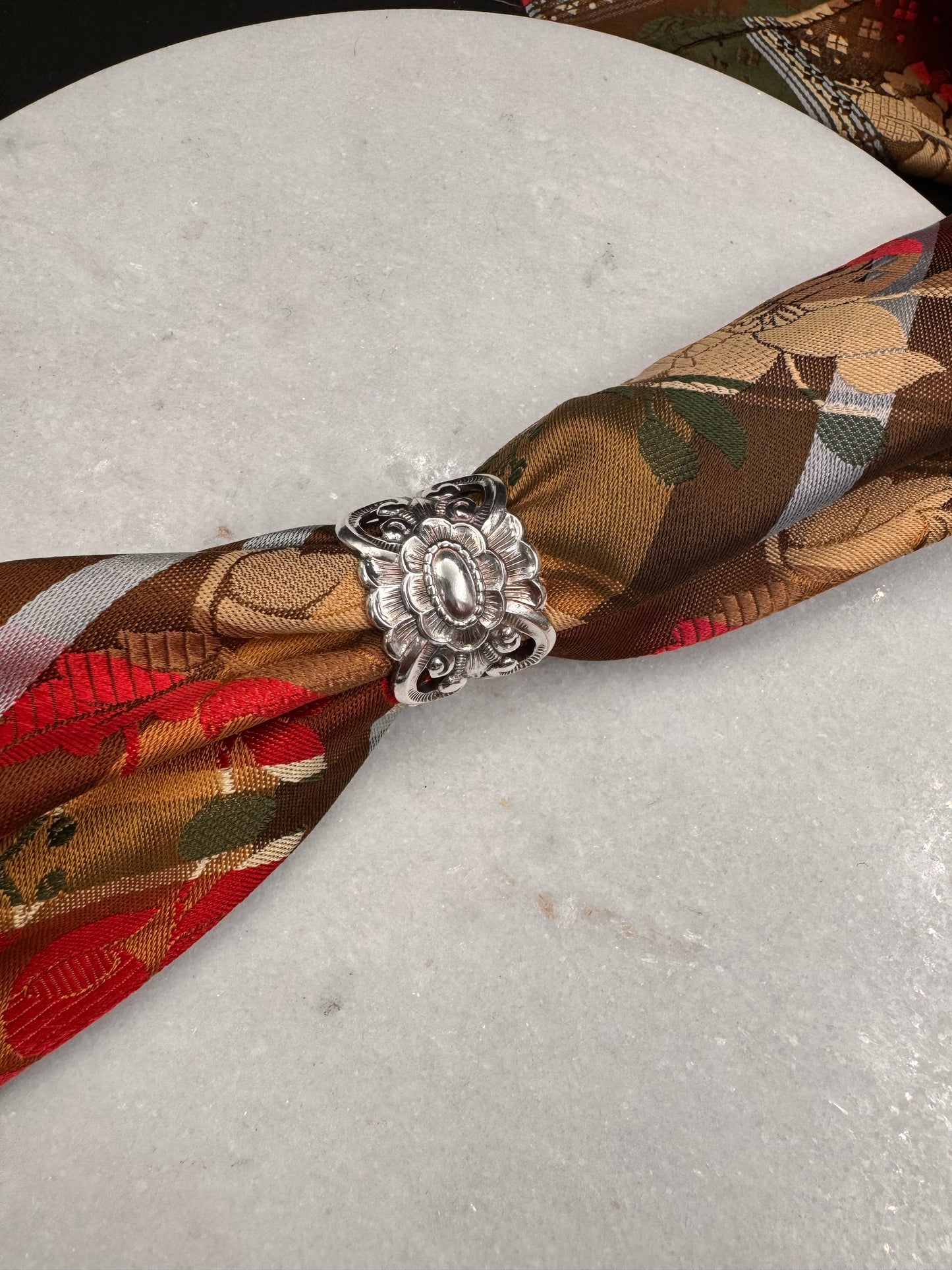 Vintage Skjerfring «Pryd»