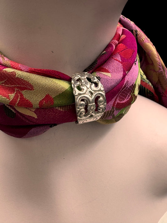 Vintage Skjerfring «Finse» stor hvit