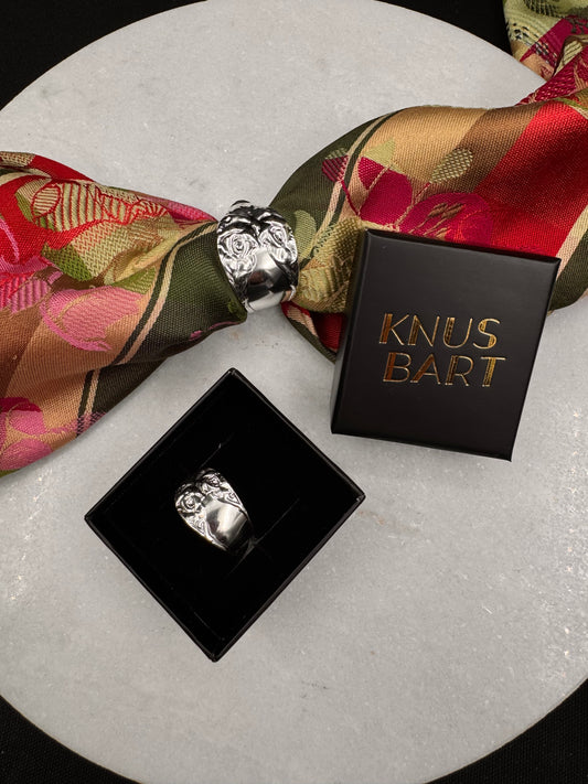 Bestilling! Vintage Skjerfring eget sølv og 1 ring opphøyd rose